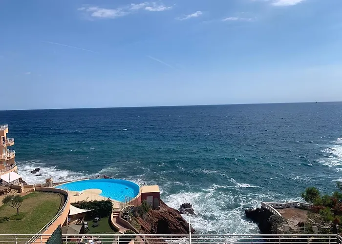 아파트 Cap Neree Petit Coin De Paradis Pieds Dans L Eau Saint-Raphaël