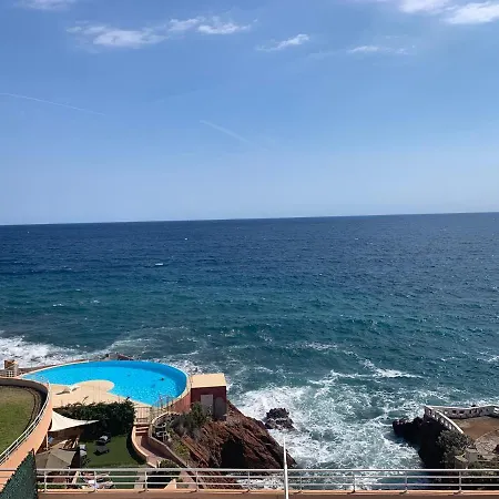 Apartment Cap Neree Petit Coin De Paradis Pieds Dans L Eau Saint-Raphael (Var)