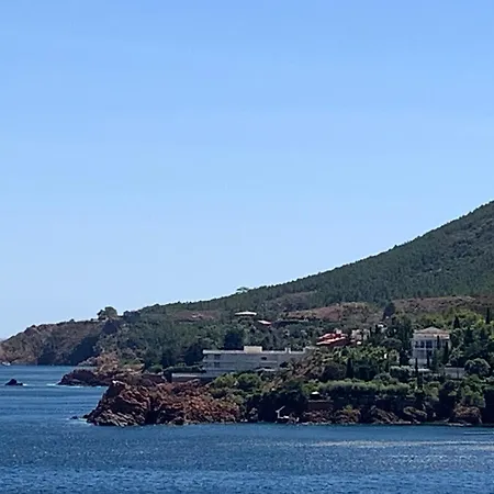 Cap Neree Petit Coin De Paradis Pieds Dans L Eau Διαμέρισμα Saint-Raphaël