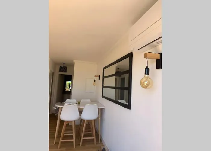 Cap Neree Petit Coin De Paradis Pieds Dans L Eau *