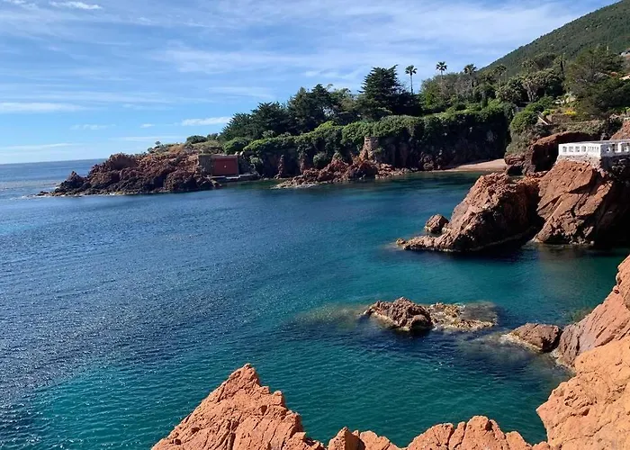 Cap Neree Petit Coin De Paradis Pieds Dans L Eau